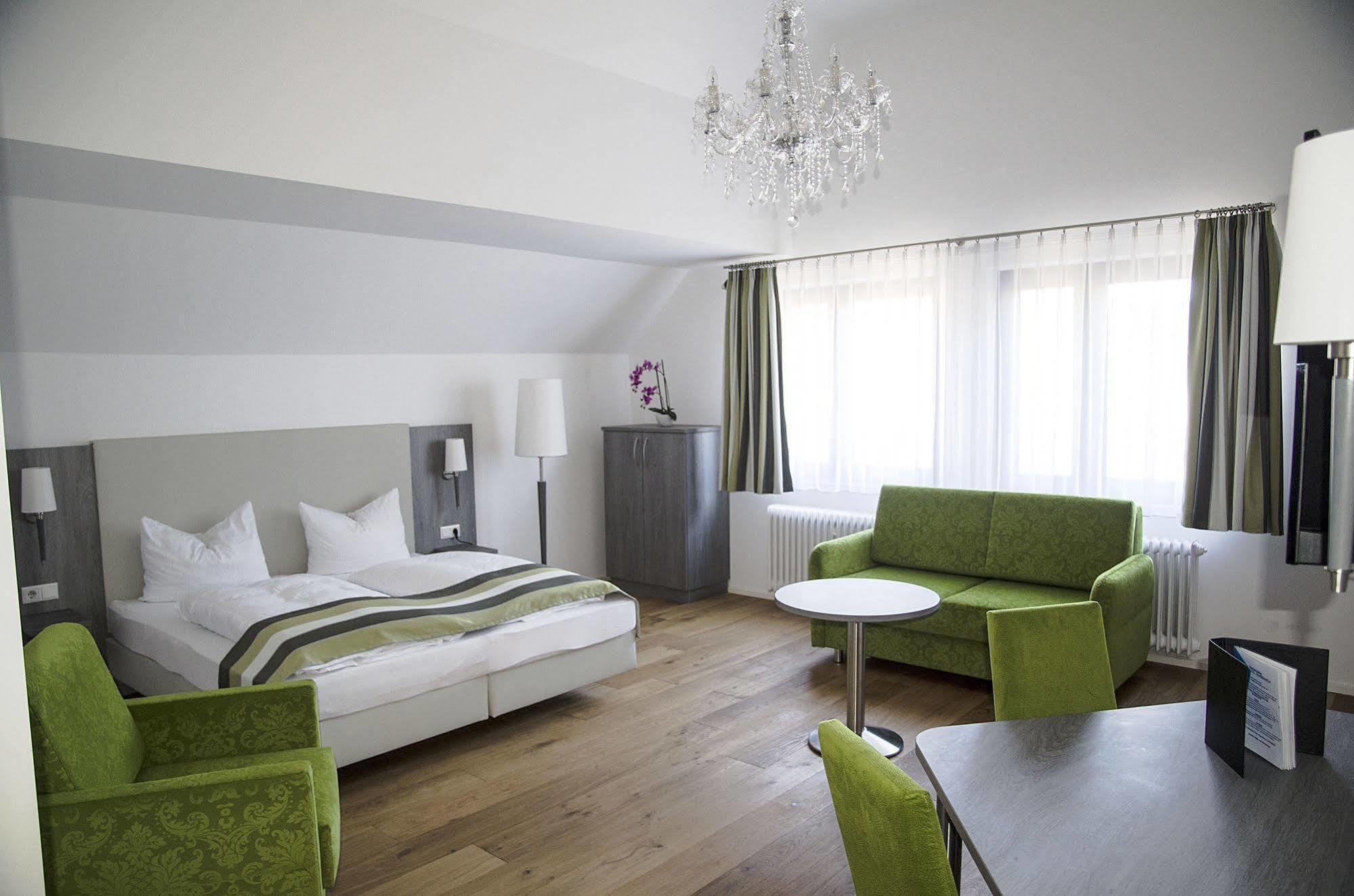 Hotel Am Schloss Heidelberg Bagian luar foto